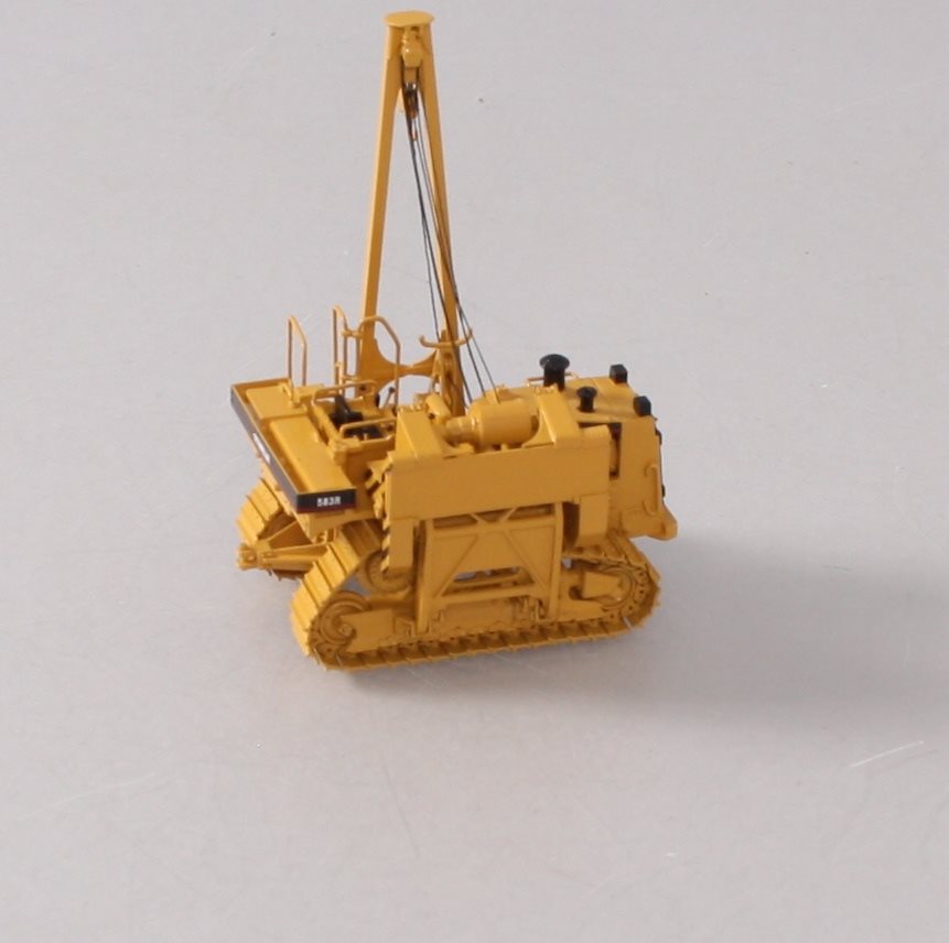 Classic Construction Models 1:87 Scale CAT 583R Pipelayer BRASS Model