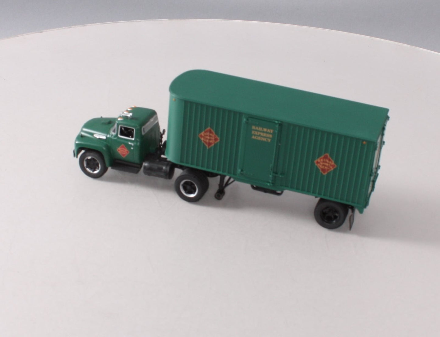 Lionel 6-37850 O REA Tractor-Trailer