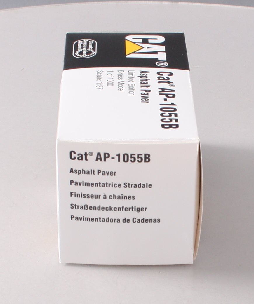 Classic Construction Models BRASS 1:87 Scale Caterpillar AP-1055B Asphalt Paver LN/Box