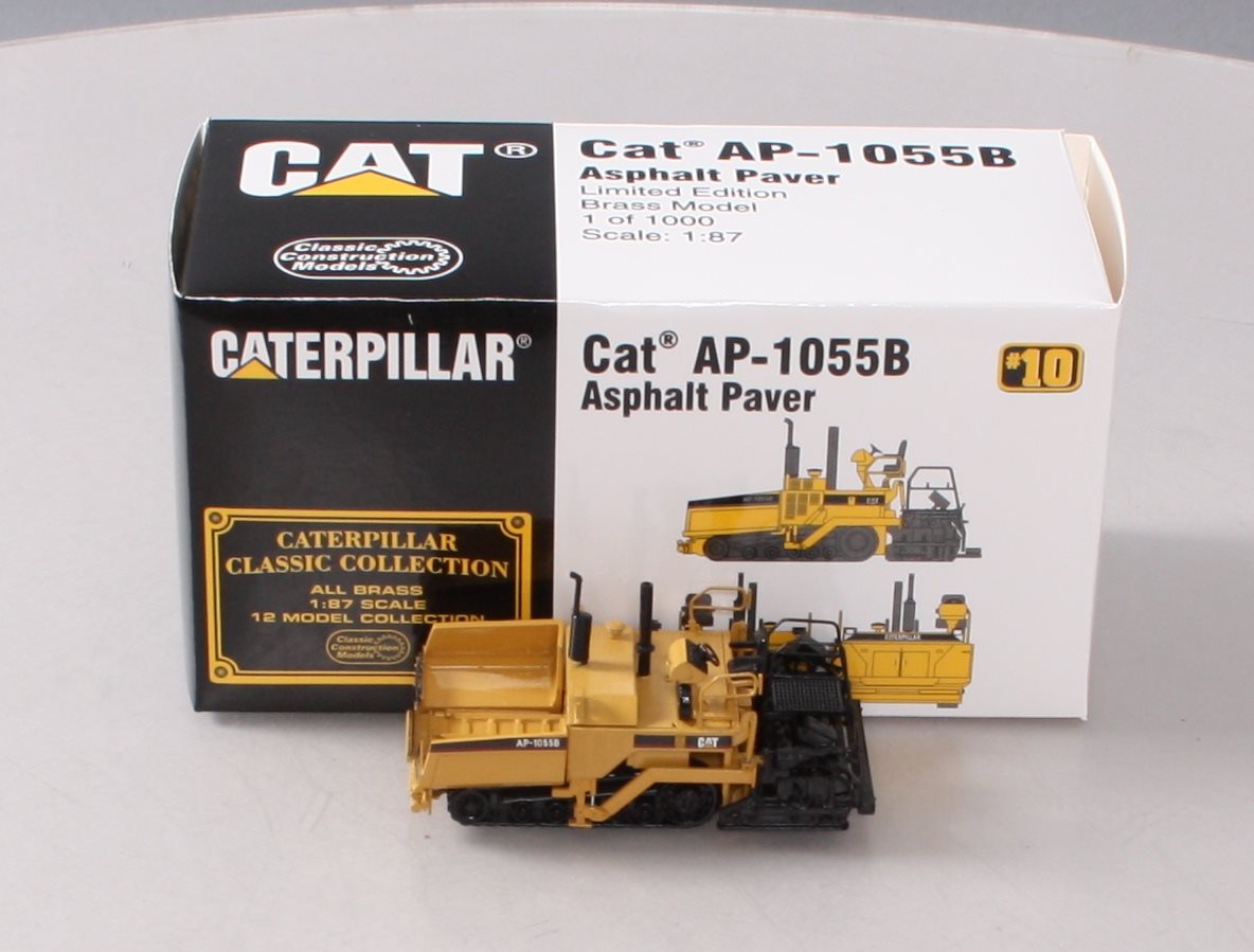Classic Construction Models BRASS 1:87 Scale Caterpillar AP-1055B Asphalt Paver LN/Box