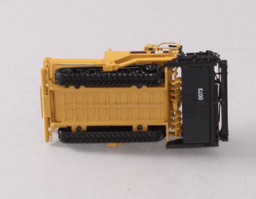 Classic Construction Models BRASS 1:87 Scale Caterpillar AP-1055B Asphalt Paver LN/Box