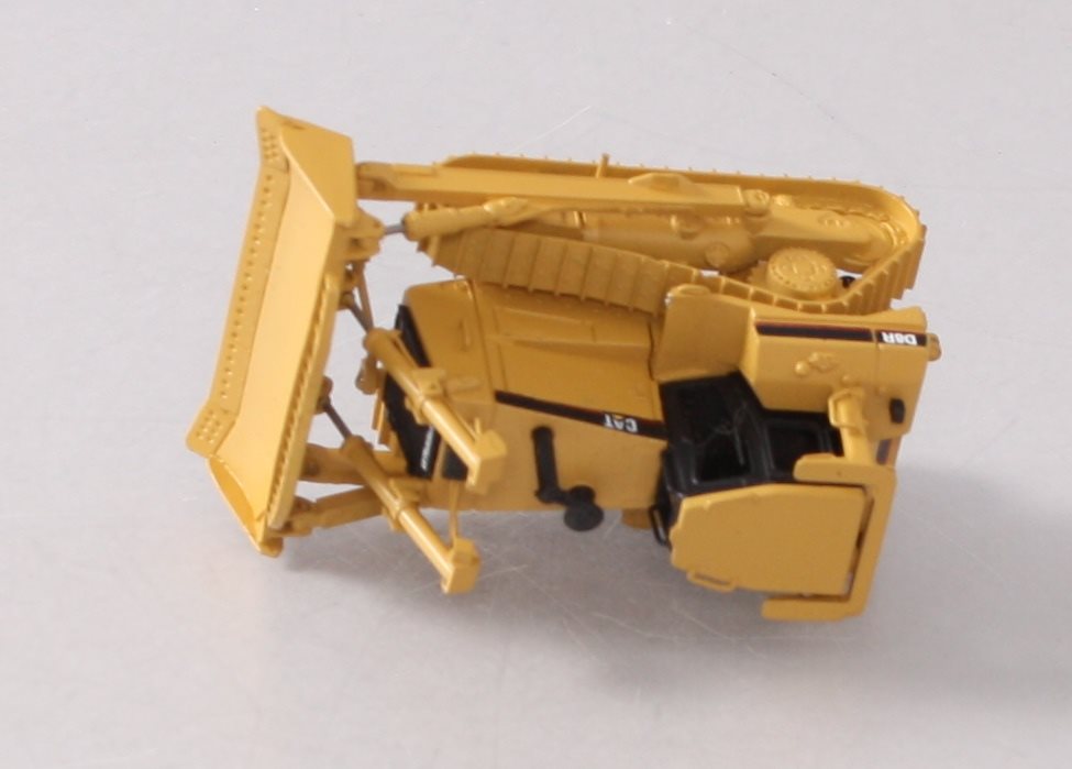 Classic Construction Models BRASS 1:87 Scale Caterpillar D8R Track-Type Tractor LN/Box