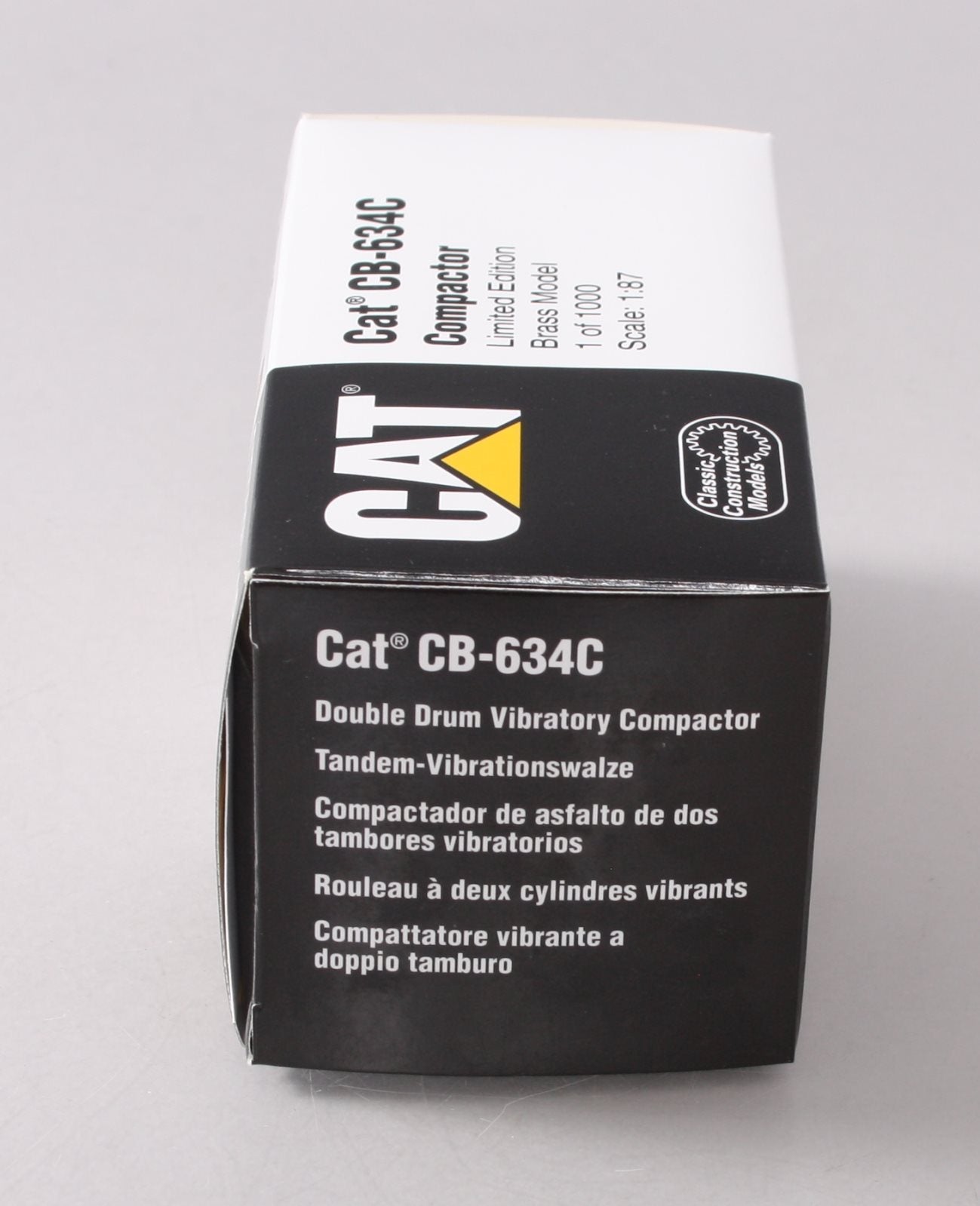 Classic Construction Models BRASS 1:87 Scale Caterpillar CB-634C Compactor LN/Box
