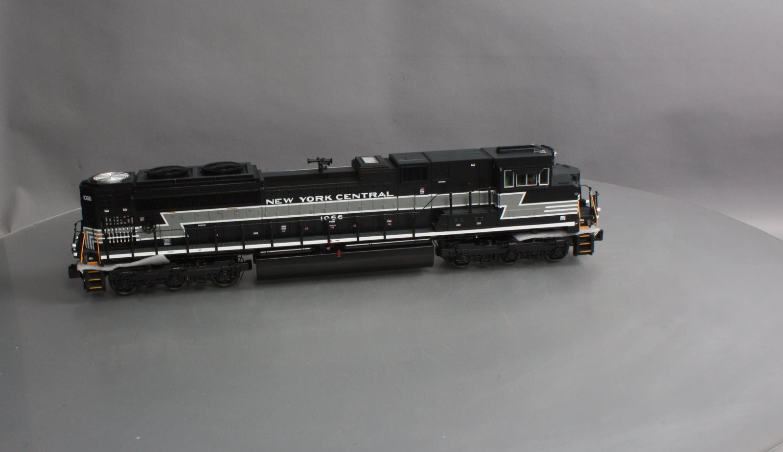 MTH 20-20274-1 New York Central SD70ACe Diesel Engine w/ PS3 #1066