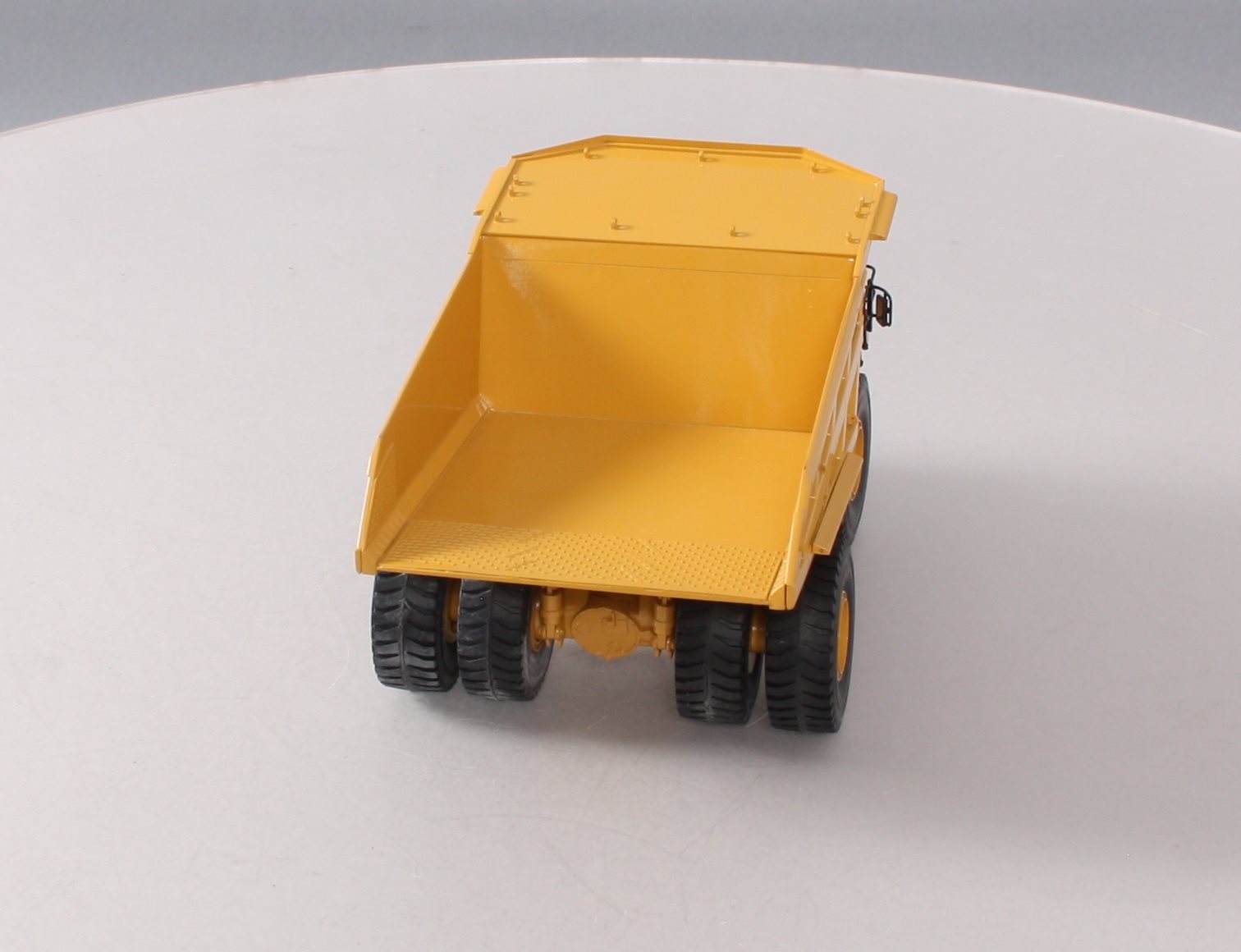 CCM 797 1:87 Scale Brass CAT Mining Truck LN/Box