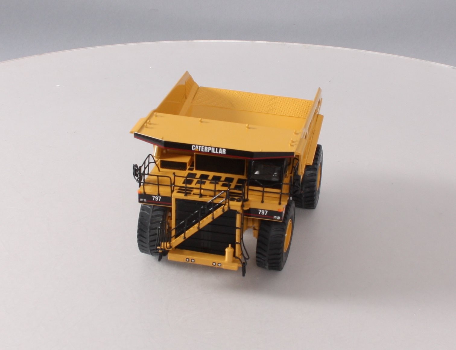 CCM 797 1:87 Scale Brass CAT Mining Truck LN/Box