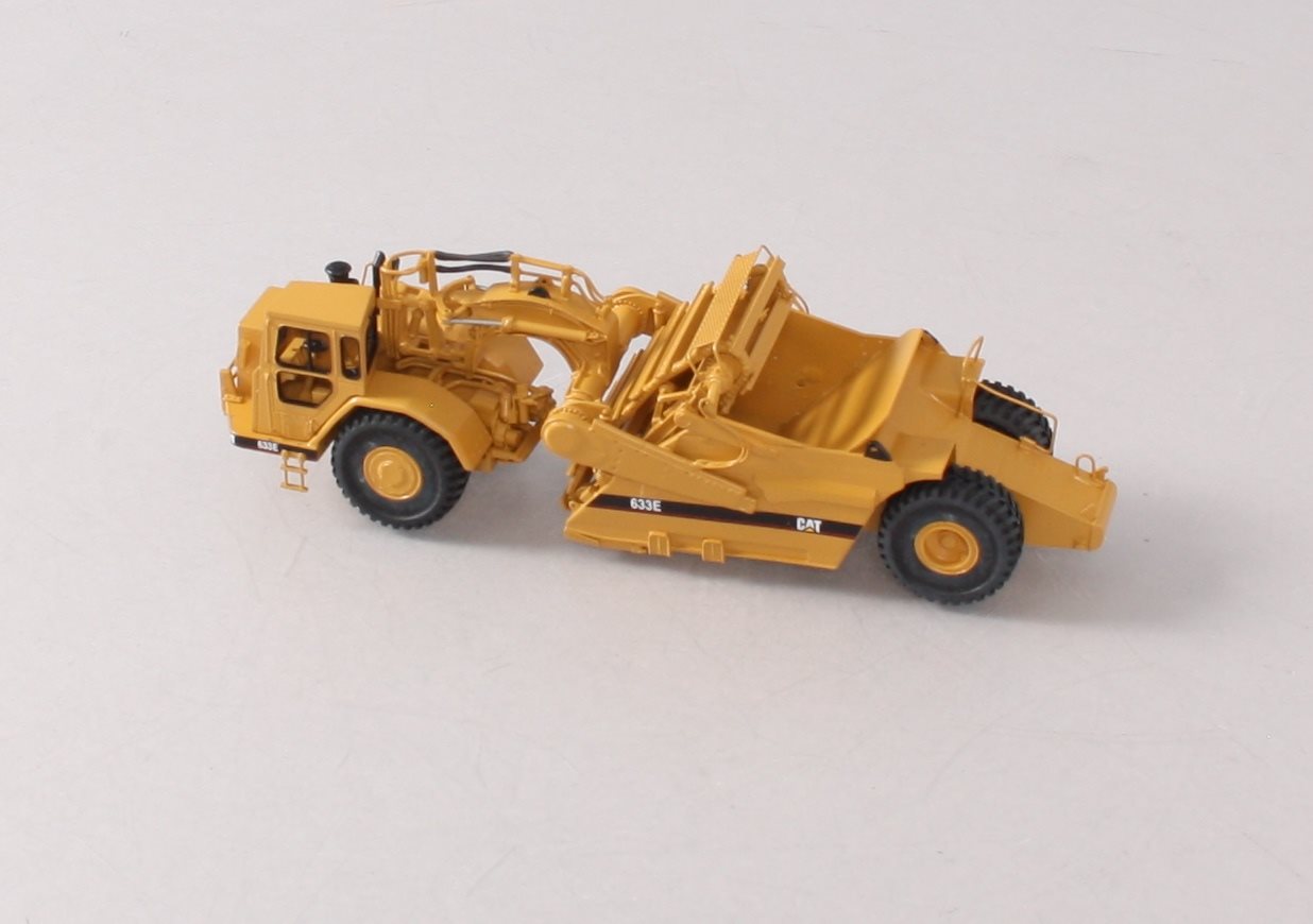 Classic Construction Models BRASS 1:87 Scale Caterpillar 633E Scraper LN/Box