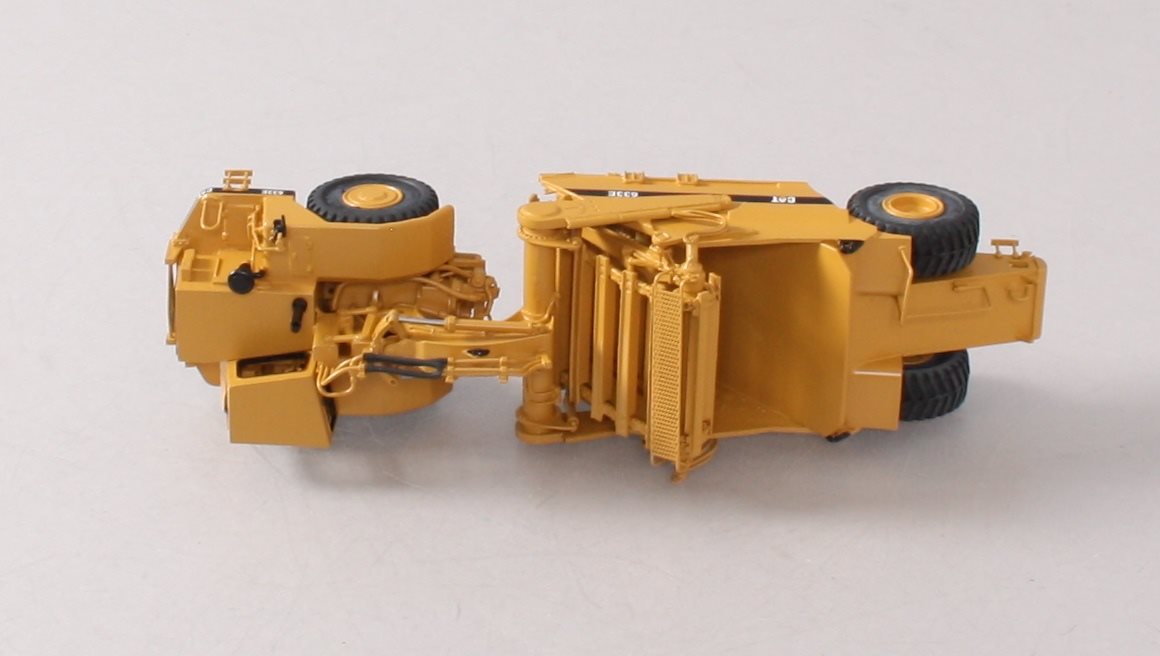 Classic Construction Models BRASS 1:87 Scale Caterpillar 633E Scraper LN/Box