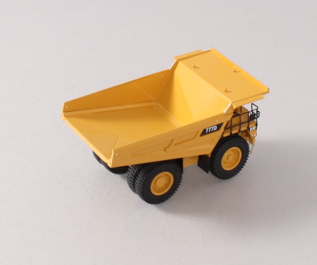Classic Construction Models BRASS 1:87 Scale Caterpillar 777D Off-Highway Truck LN/Box