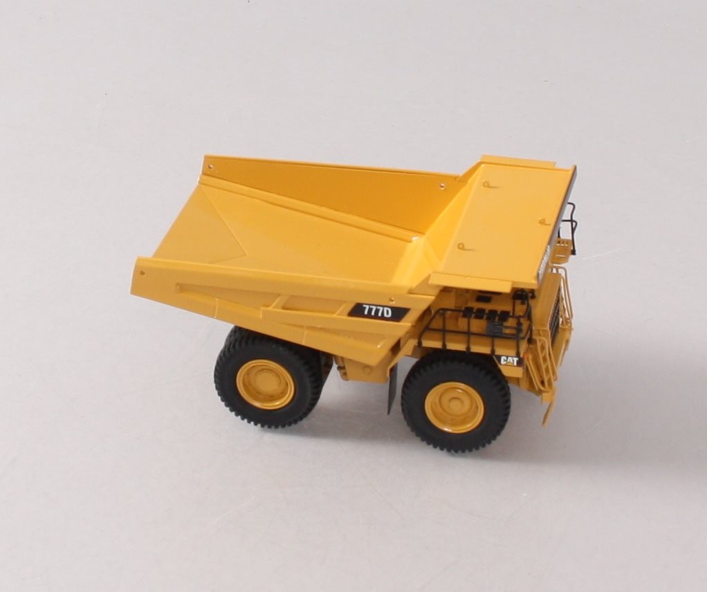 Classic Construction Models BRASS 1:87 Scale Caterpillar 777D Off-Highway Truck LN/Box