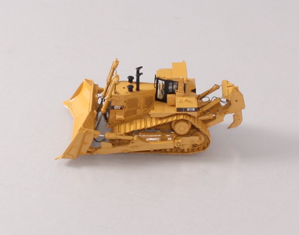 Classic Construction Models BRASS 1:87 Scale CAT D11R Track Type Tractor NIB