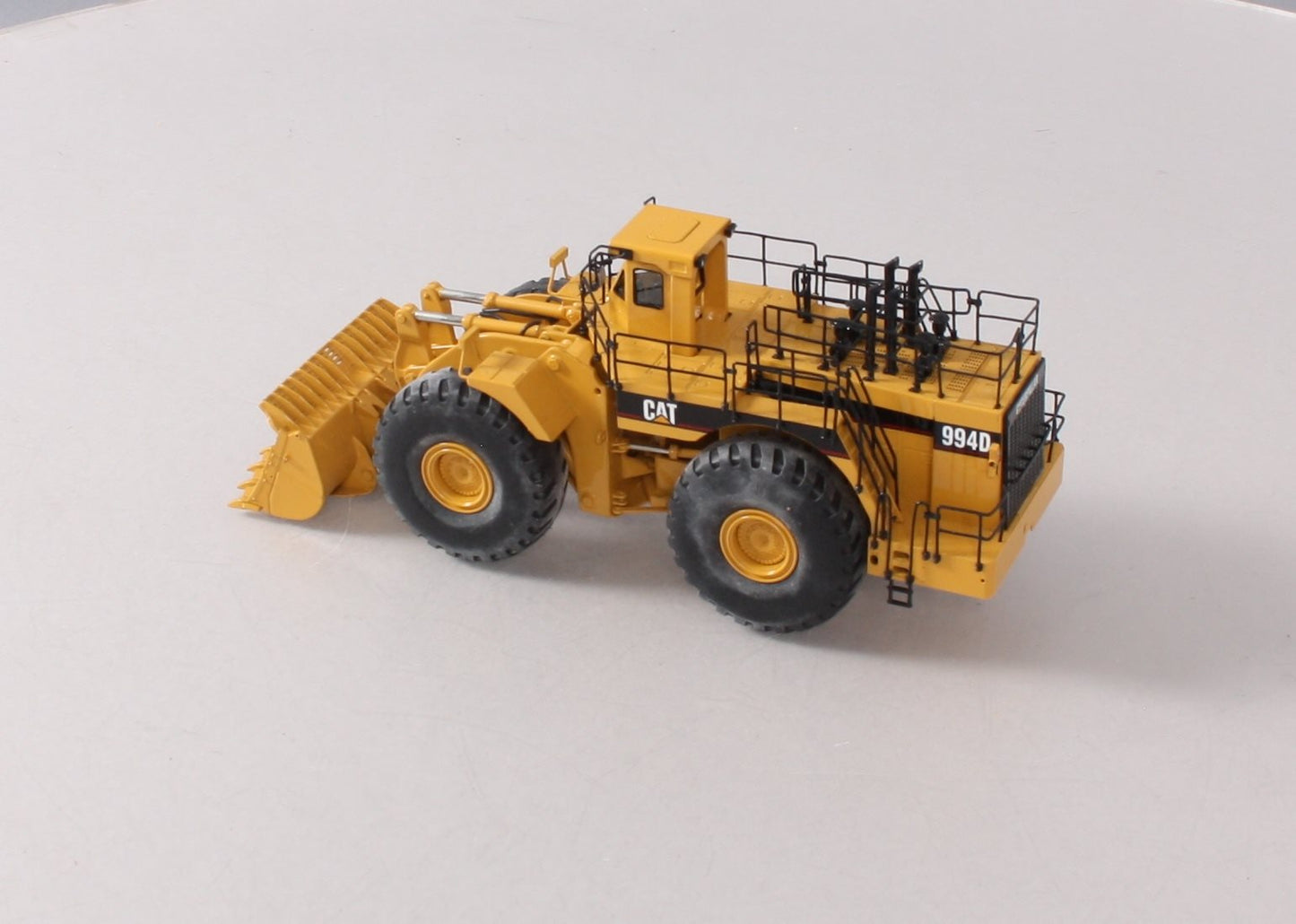 CCM 1:87 Scale BRASS CAT 994D Wheel Loader NIB