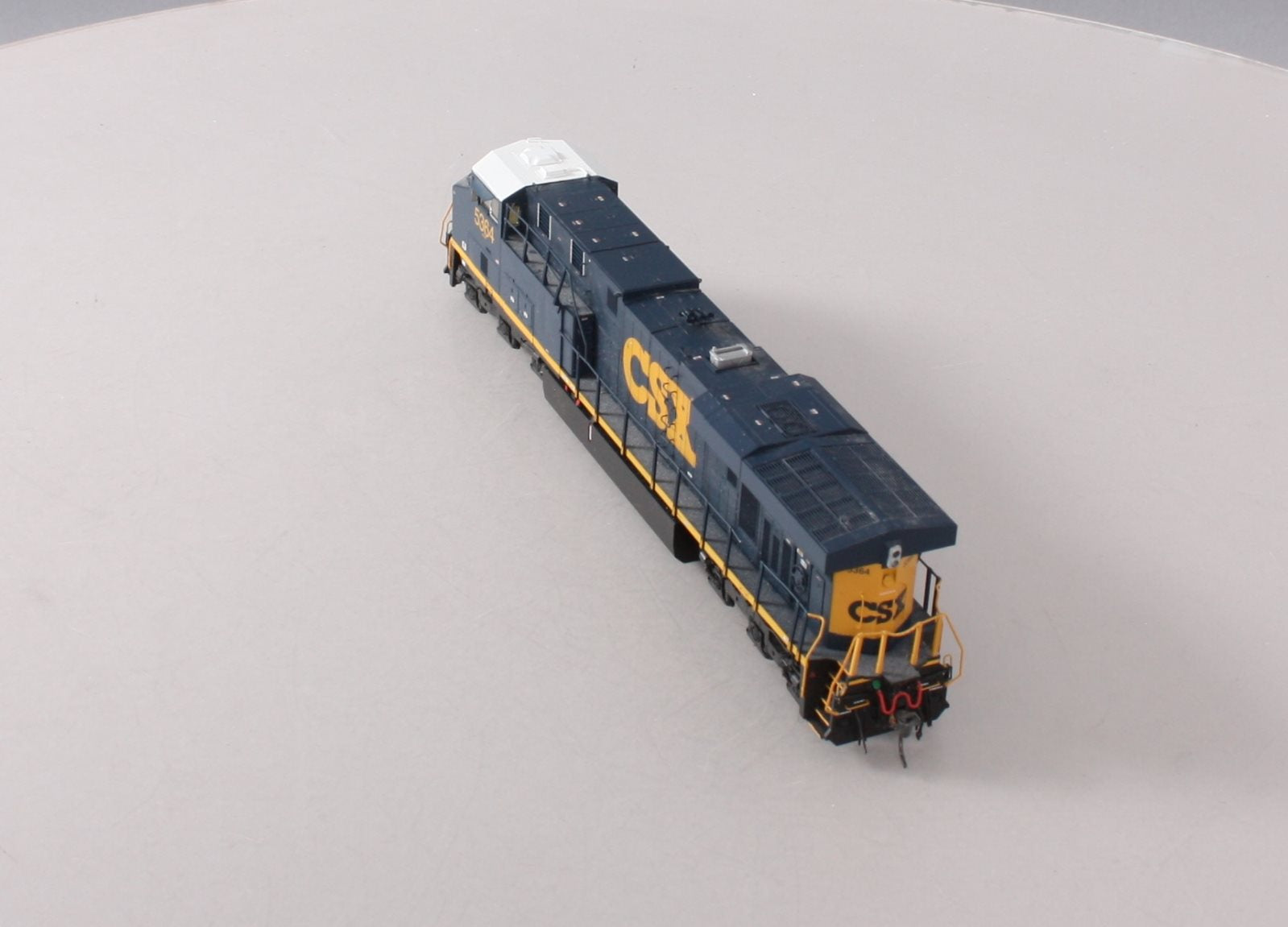 InterMountain 49722S-03 HO Scale CSX ES44AC Diesel
