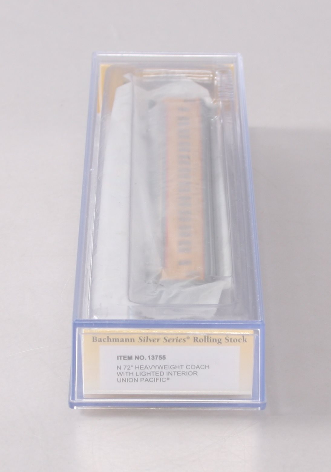 Bachmann 13755 N Union Pacific 72' Heavyweight Coach with Lighted Interior LN/Box