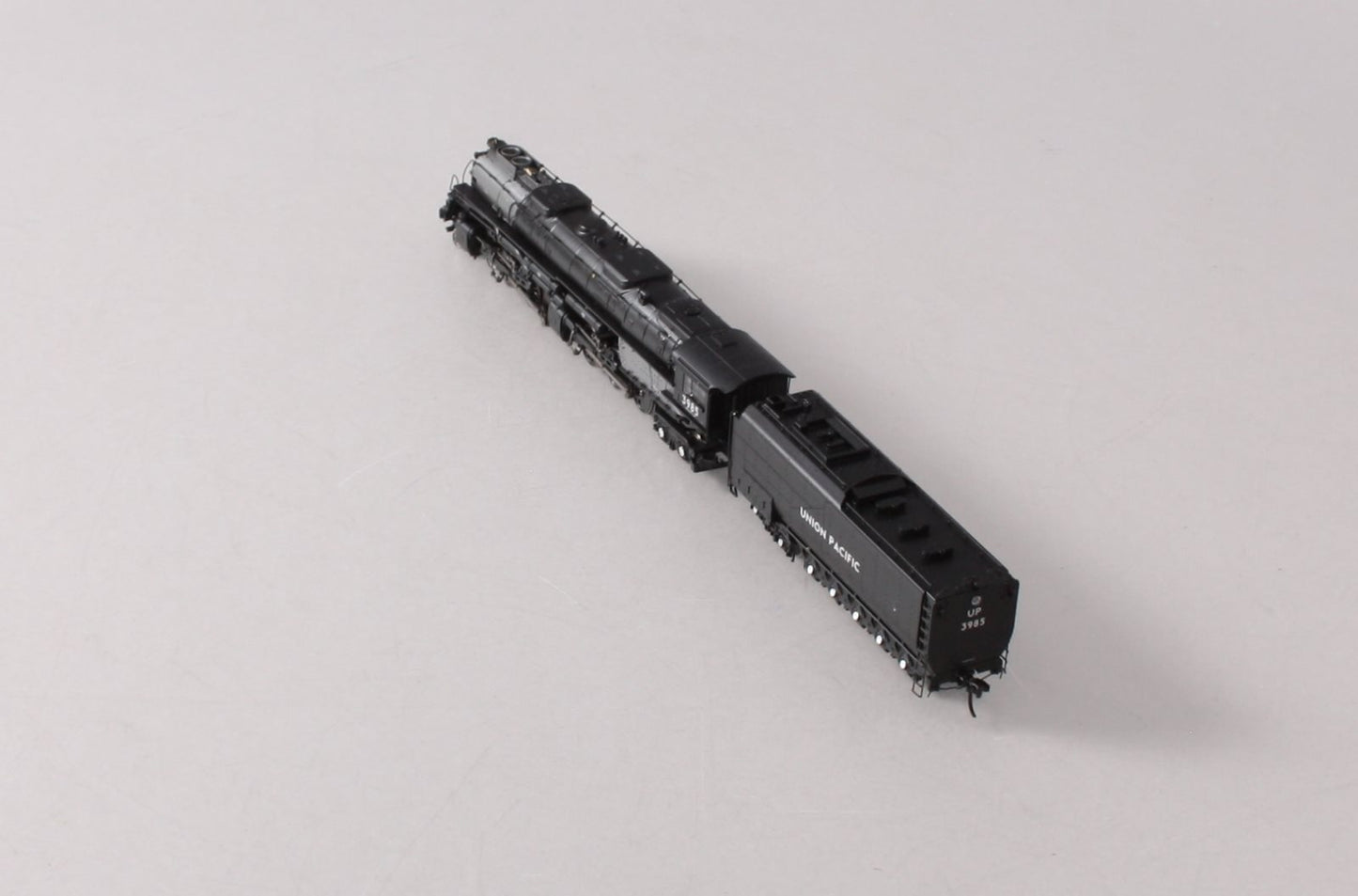 Athearn 11802 N Union Pacific 4-6-6-4 Steam Loco & Tender w/ DCC & Sound #3985