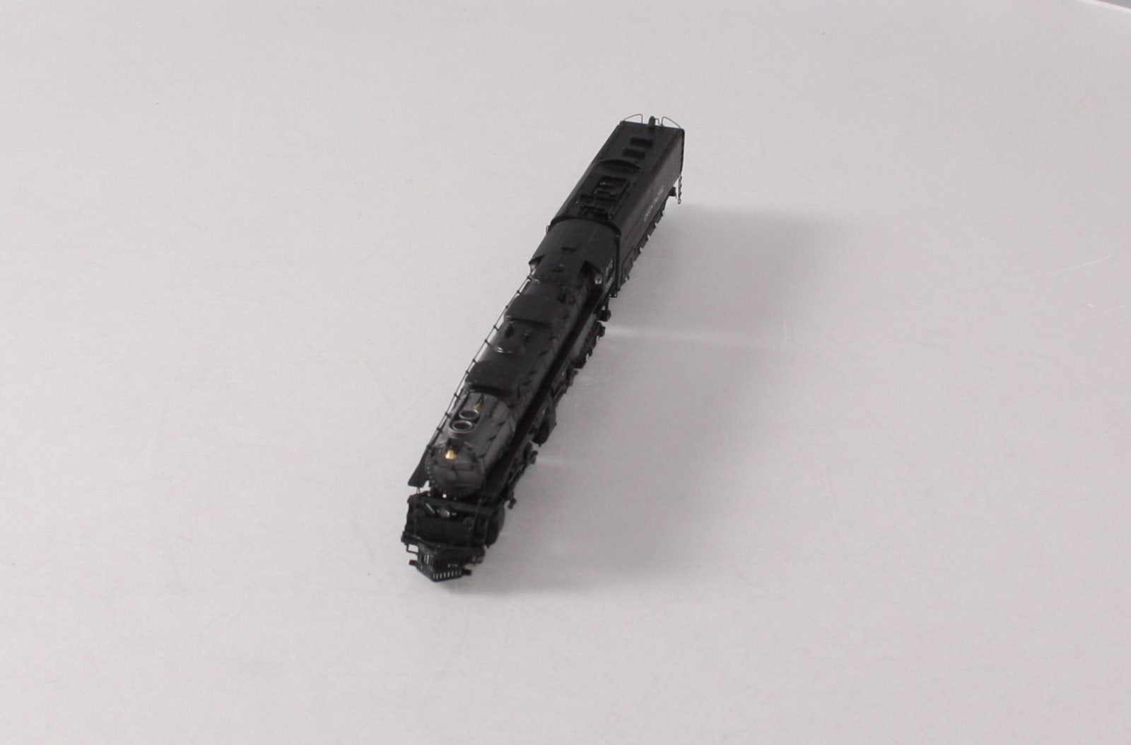 Athearn 11802 N Union Pacific 4-6-6-4 Steam Loco & Tender w/ DCC & Sound #3985