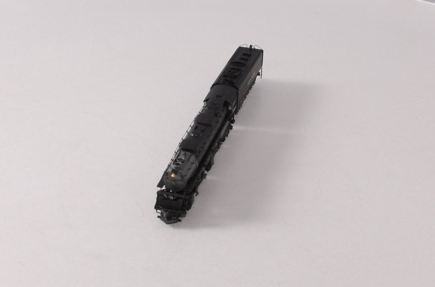 Athearn 11802 N Union Pacific 4-6-6-4 Steam Loco & Tender w/ DCC & Sound #3985 LN/Box