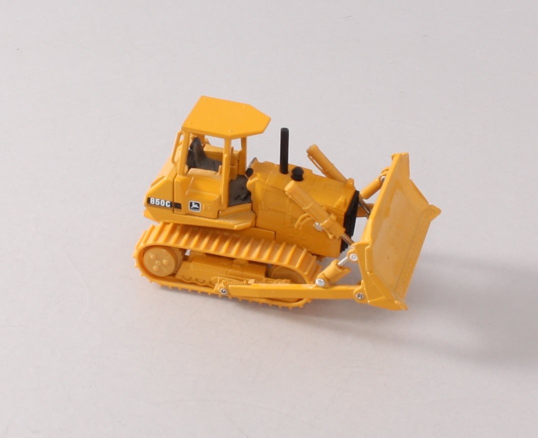Ertl 5261 1:50 Scale John Deere Replica 850C Crawler Dozer NIB