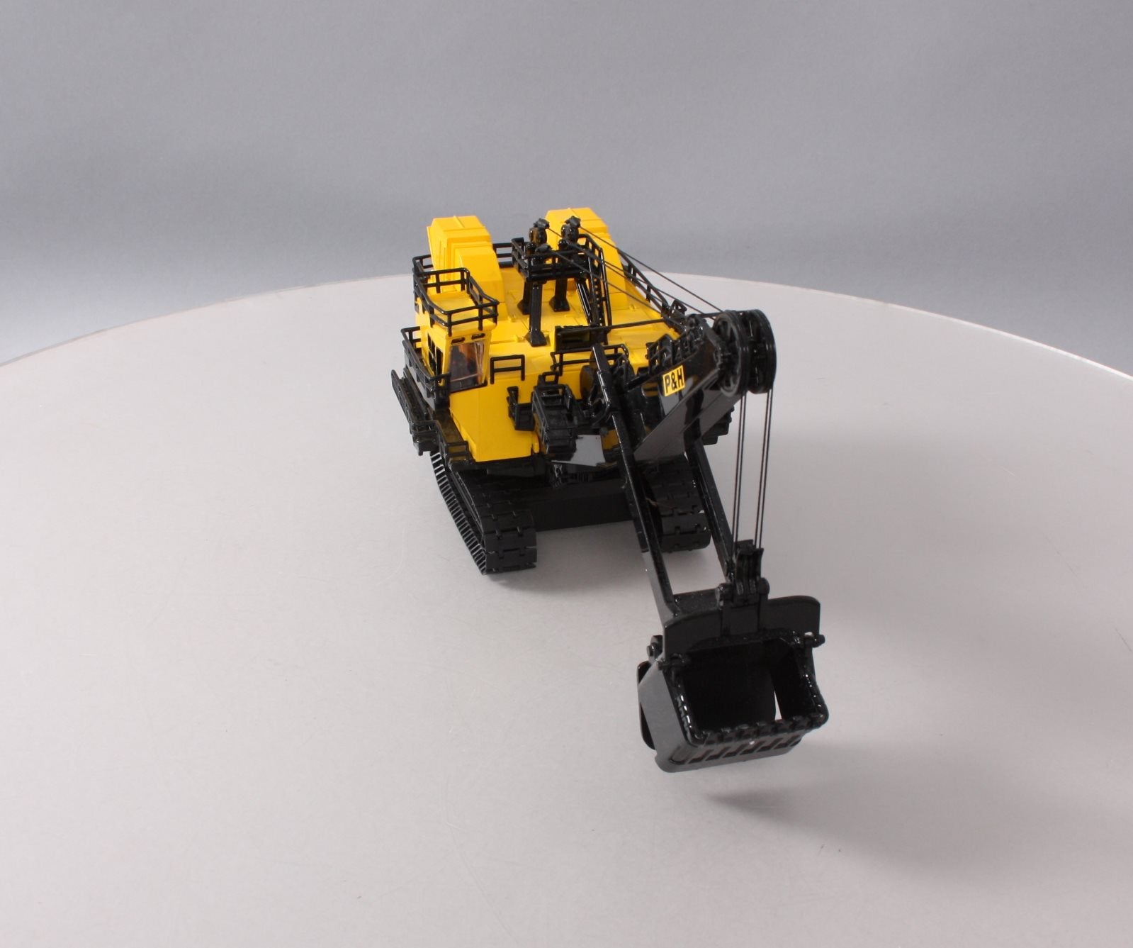 Brookfield Collecttors Guild 1:87 Scale P&H Model 4100 Electric Mining Shovel NIB