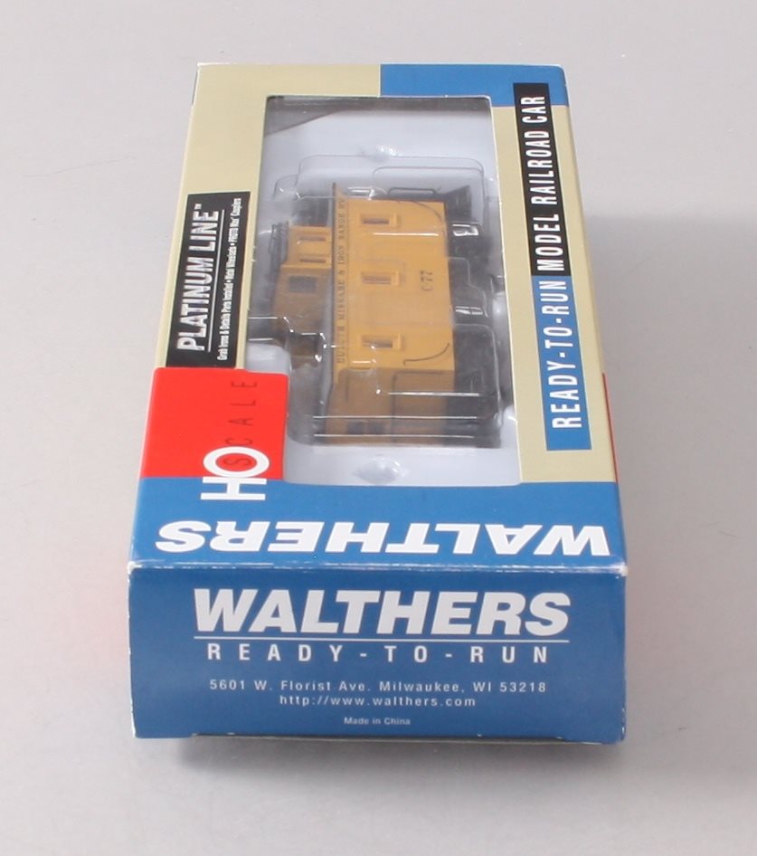 Walthers 932-7683 HO DMIR G2 Wood Caboose #C-77 LN/Box