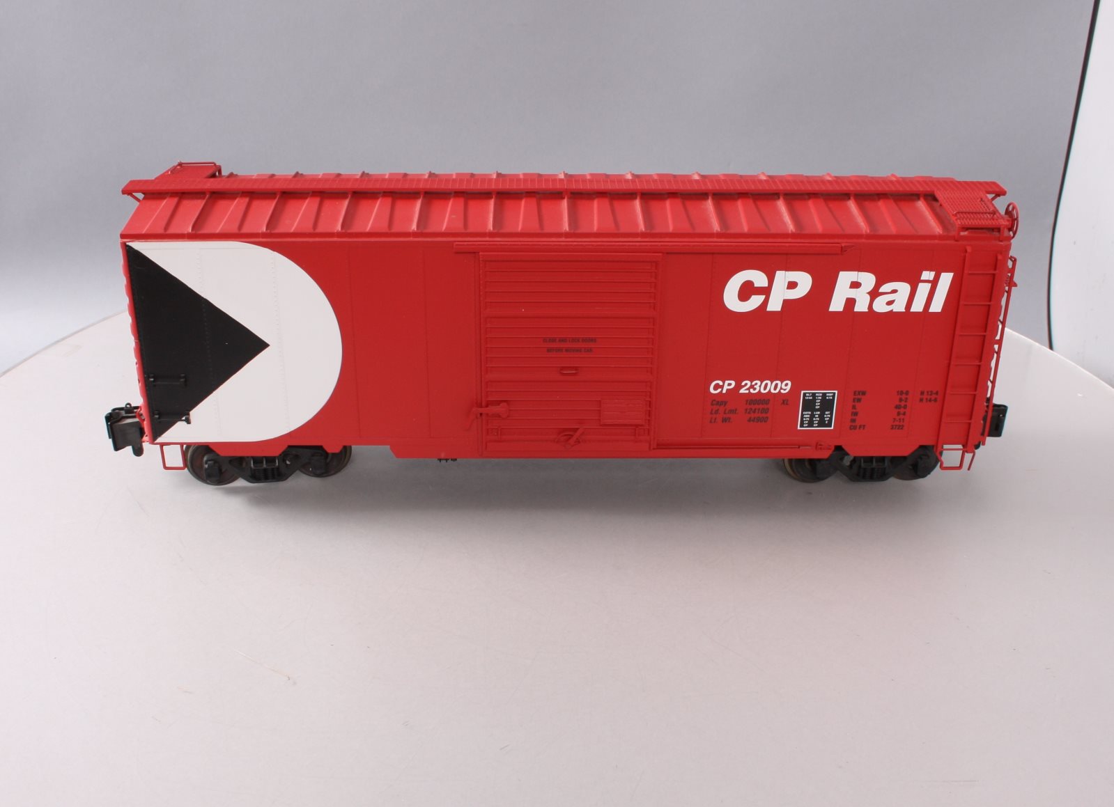 USA Trains R19218C G Canadian Pacific 40 Ft. PS-1 Simulated Steel Box Car
