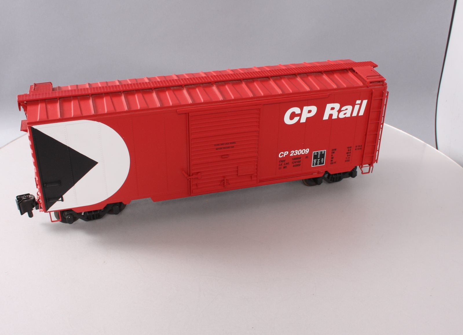 USA Trains R19218C G Canadian Pacific 40 Ft. PS-1 Simulated Steel Box Car