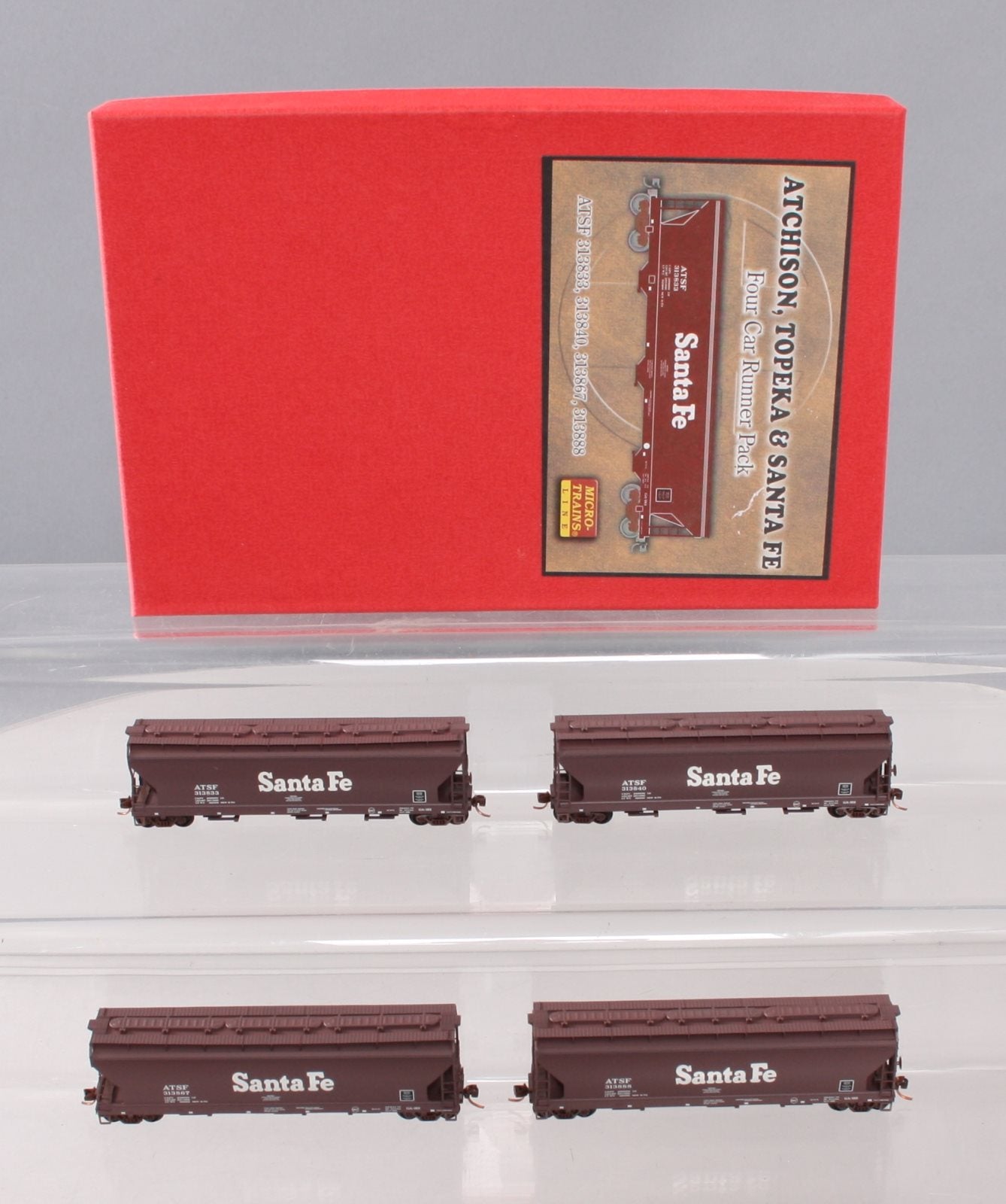 Micro-Trains 99300020 N ATSF 4650 cu ft 3 Bay ACF Boxcar Runner Pack (Set of 4) LN/Box