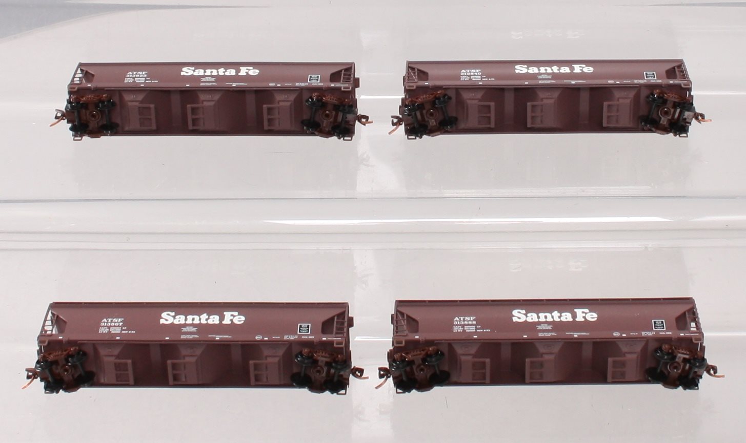 Micro-Trains 99300020 N ATSF 4650 cu ft 3 Bay ACF Boxcar Runner Pack (Set of 4) LN/Box