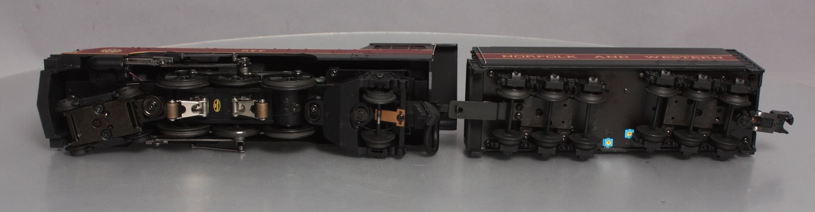 MTH 30-1440-1 N&W 4-6-2 Forty-Niner Steam Locomotive w/PS2 #577