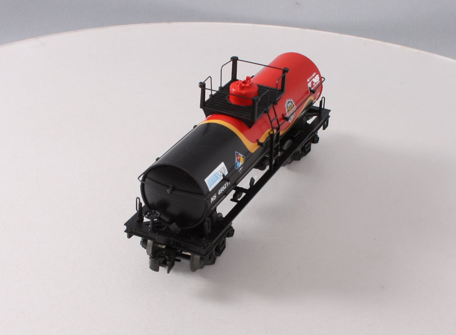 MTH 30-73521 O Norfolk Southern Smoking Tank Car - (First Responders) #495217