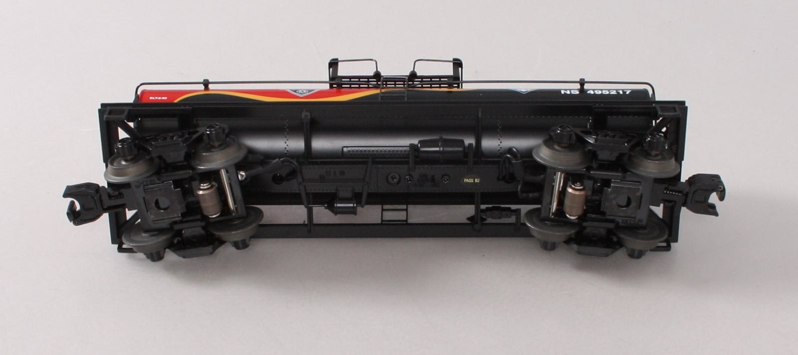 MTH 30-73521 O Norfolk Southern Smoking Tank Car - (First Responders) #495217