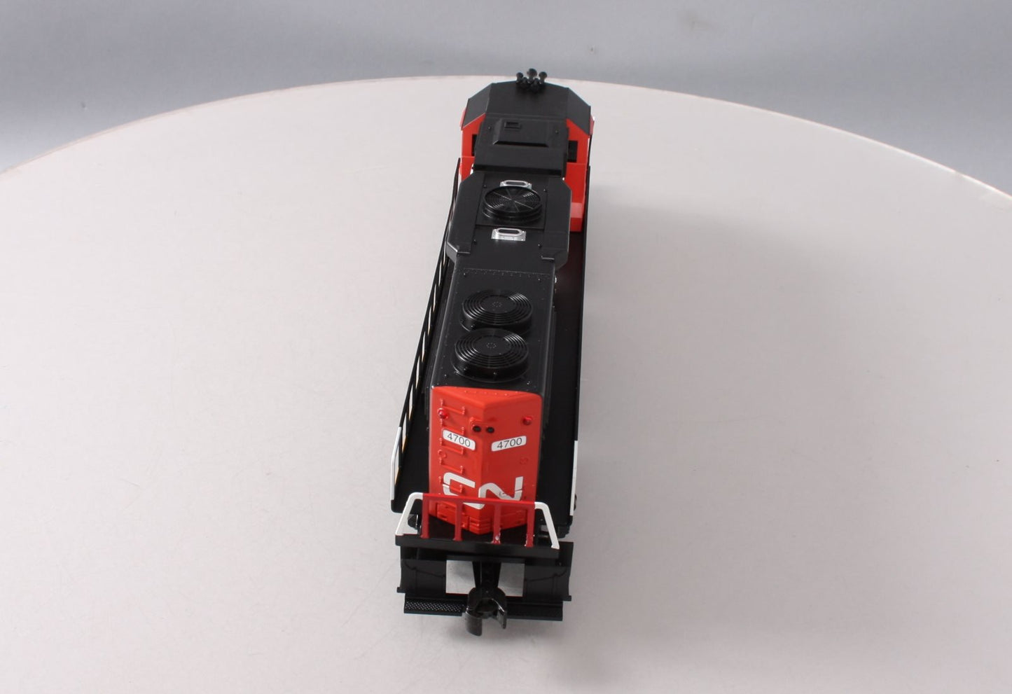 Williams 21224 O Canadian National EMD GP38 3-Rail Diesel Locomotive #4700 MT/Box