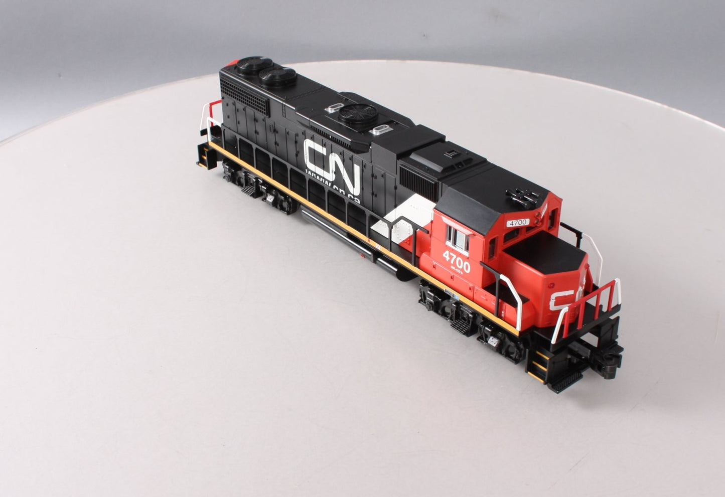 Williams 21224 O Canadian National EMD GP38 3-Rail Diesel Locomotive #4700 MT/Box