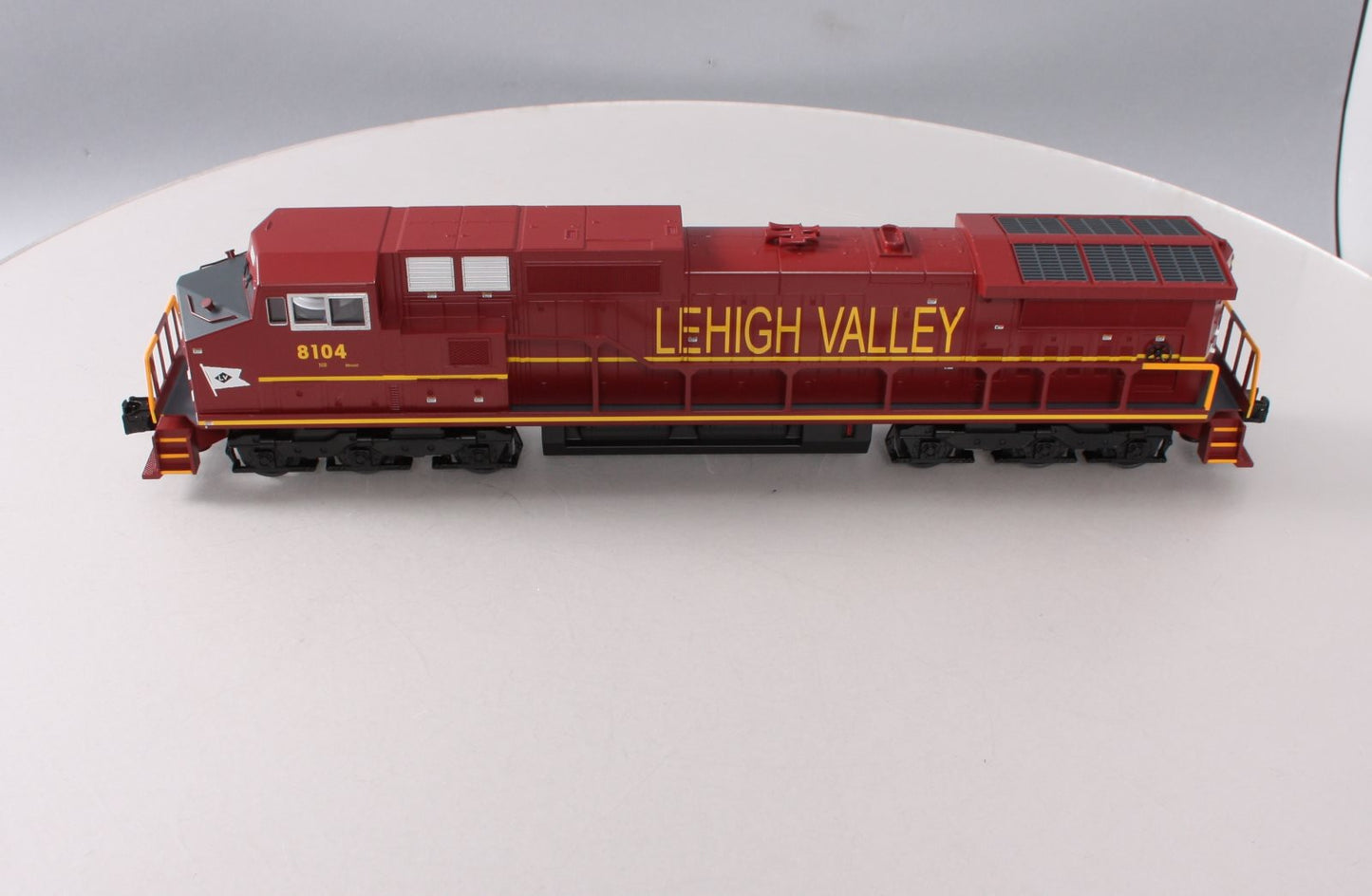 Williams 20432 O Lehigh Valley GE Dash 9-44CW Diesel Locomotive #8104