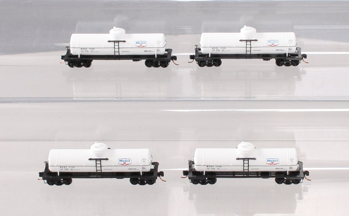 Micro-Trains 99300046 N Mobil Oil 39' Single Dome Tank Car (Set of 4) LN/Box