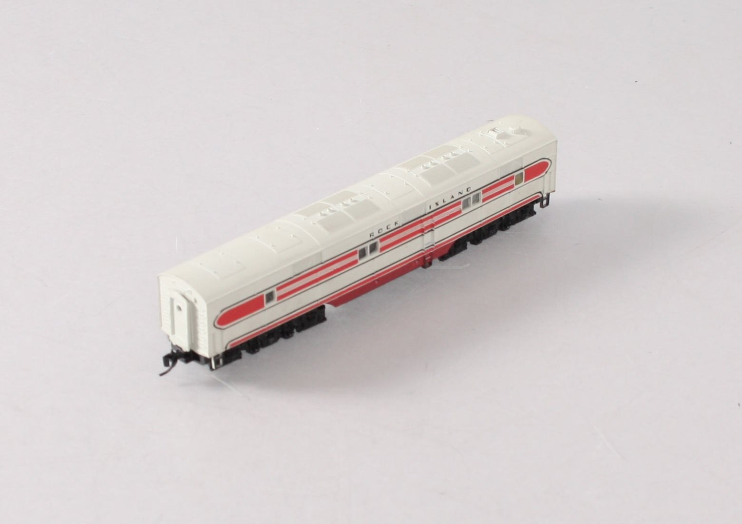 Life Like 7018 N Scale Rock Island E7 Non-Powered Diesel Locomotive B-Unit #634B
