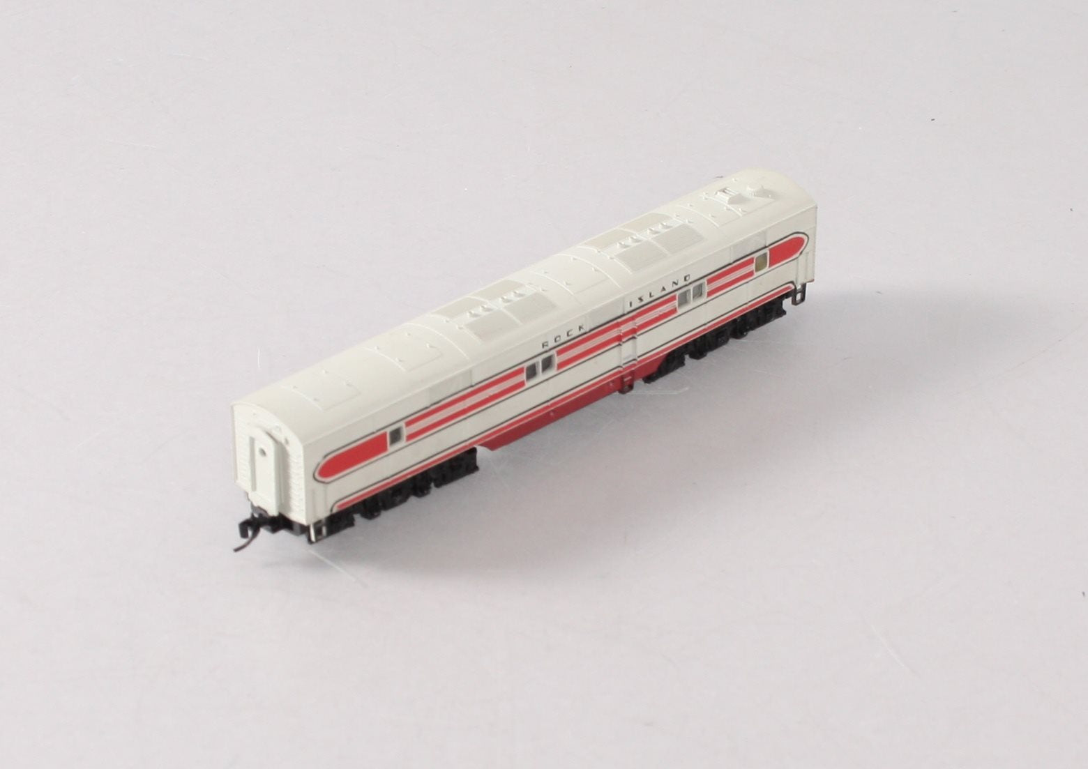 Life Like 7018 N Scale Rock Island E7 Non-Powered Diesel Locomotive B-Unit #634B