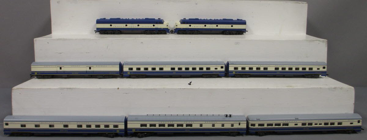 Rivarossi 0824 American Orient Express HO Gauge Diesel Passenger Set EX/Box