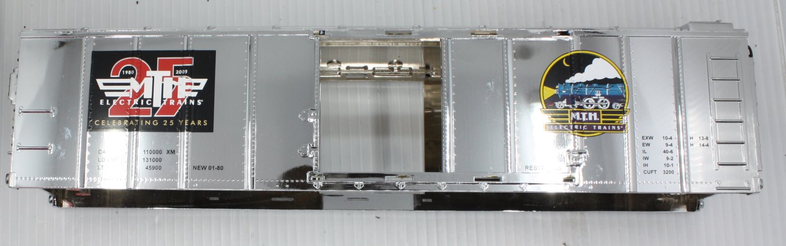 MTH 30-74219 Silver 25th Anniversary  Boxcar Shell
