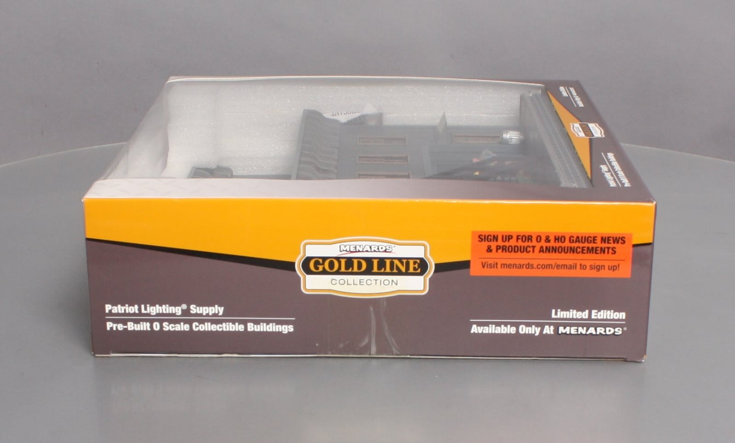 Menards 279-5925 O Scale Patriot Lighting Background Building VG/Box