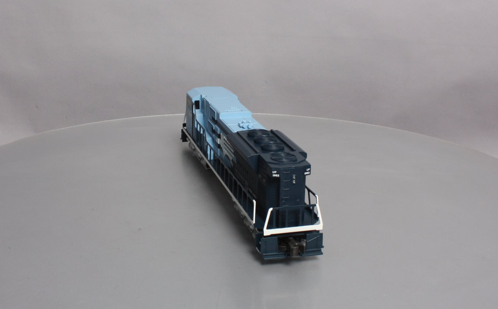 Williams 21810 Union Pacific Heritage SD90 Powered Diesel Locomotive #1982