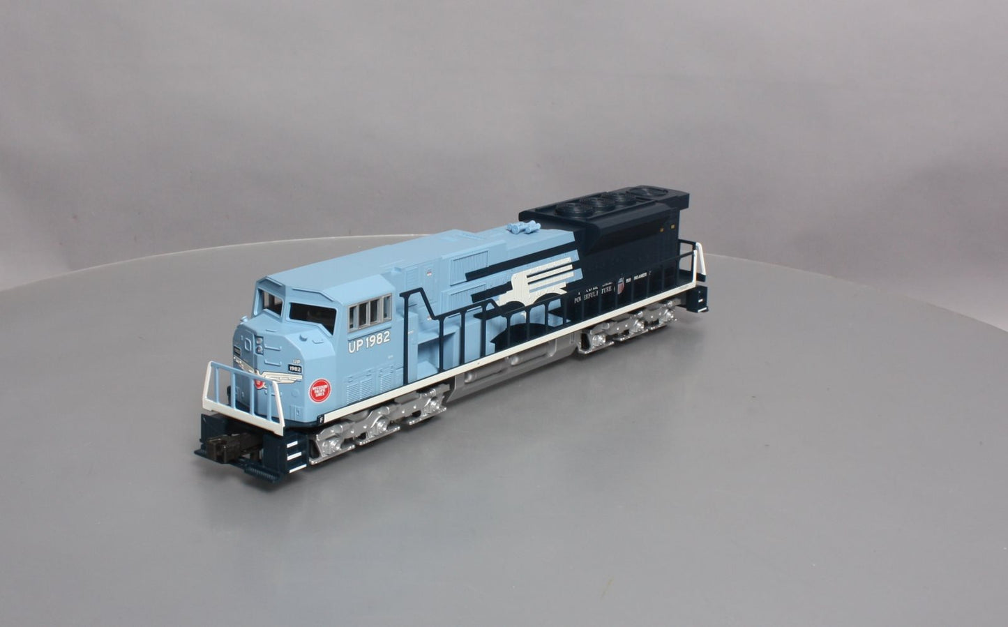 Williams 21810 Union Pacific Heritage SD90 Powered Diesel Locomotive #1982