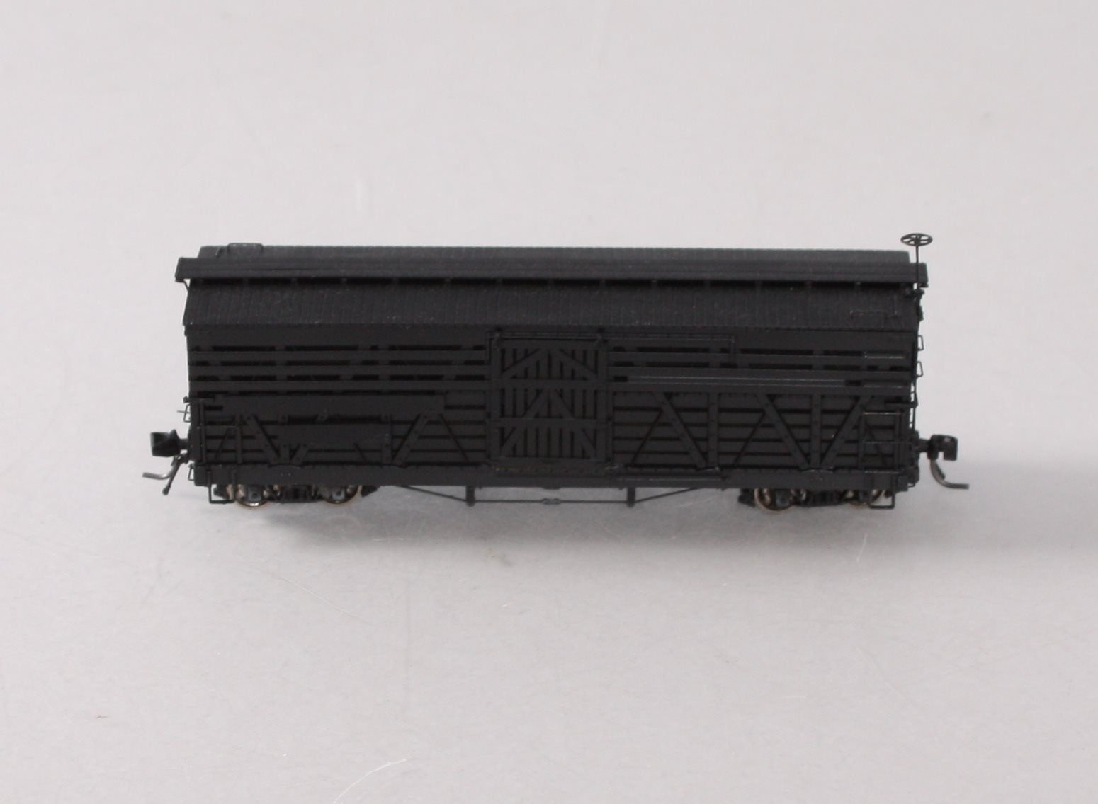 Blackstone Models B340225 HOn3 D&RGW Double Deck Stock Car Painted/Unlettered