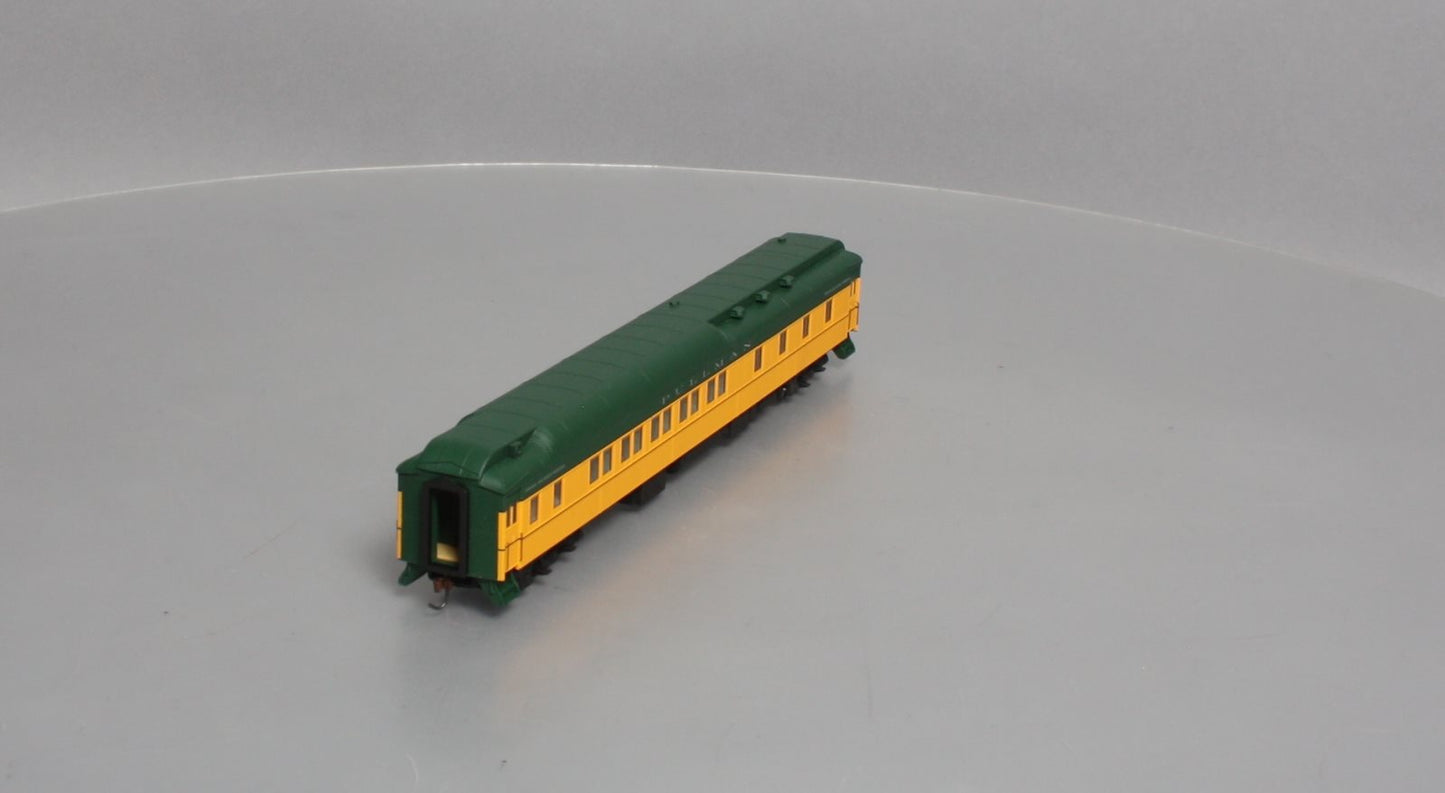 Walthers 932-10556 HO CNW Pullman Heavyweight 10-1-2 Plan Passenger Car #3585 LN/Box