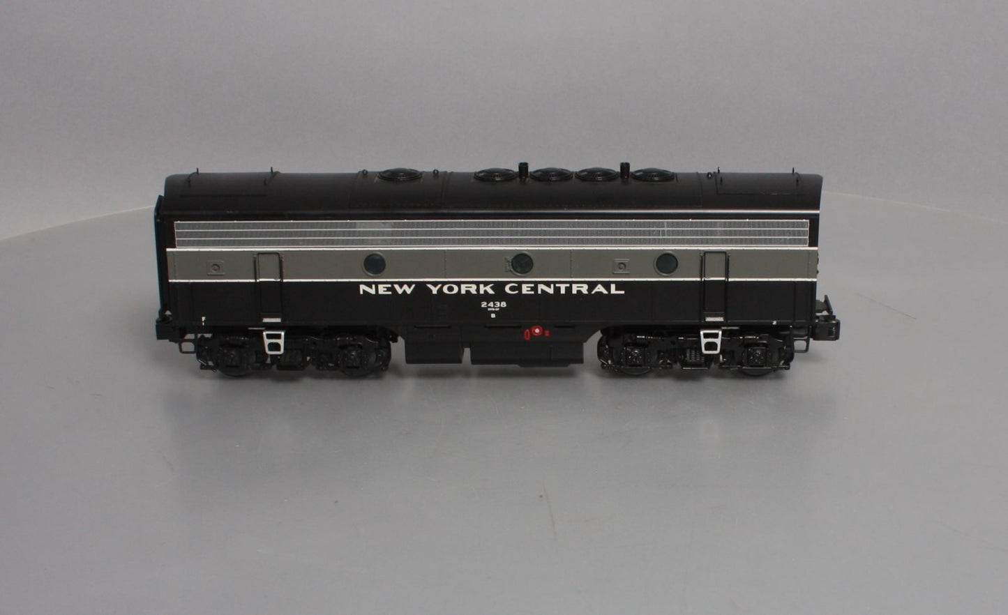 Lionel 6-34512 O New York Central F7 Powered B-unit Diesel Locomotive #2439