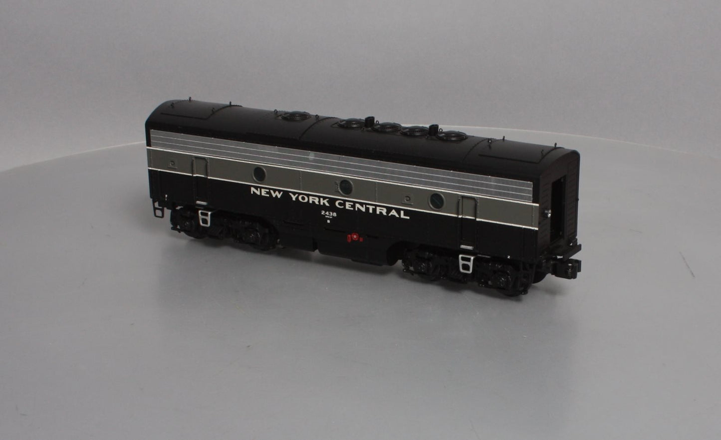 Lionel 6-34512 O New York Central F7 Powered B-unit Diesel Locomotive #2439