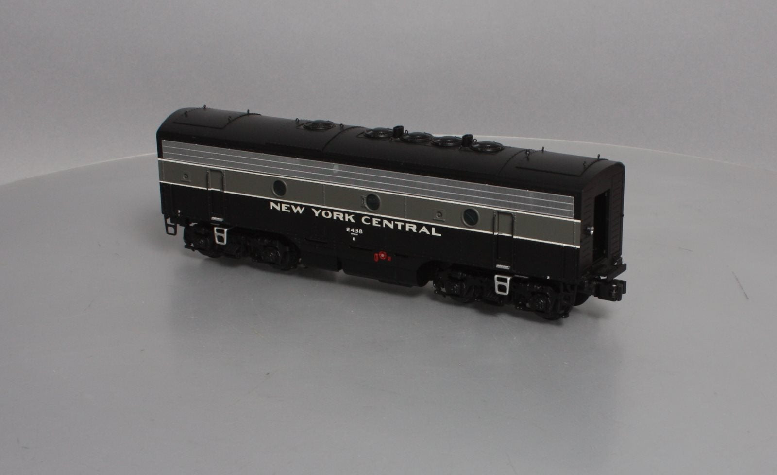 Lionel 6-34512 O New York Central F7 Powered B-unit Diesel Locomotive #2439