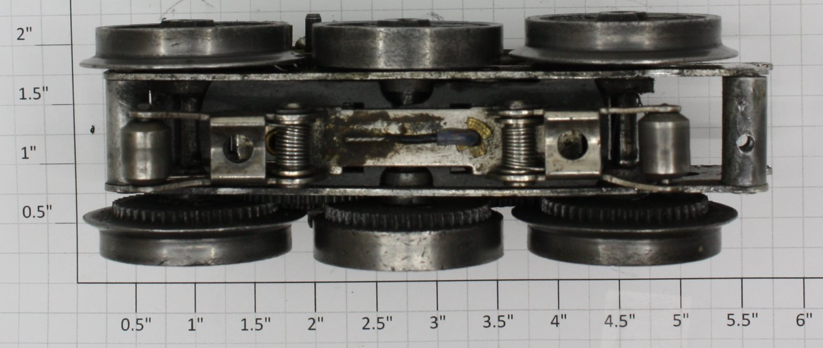 Lionel 2025-100 6-Wheel Steam Locomotive Non-Magne-Traction Motor Assembly