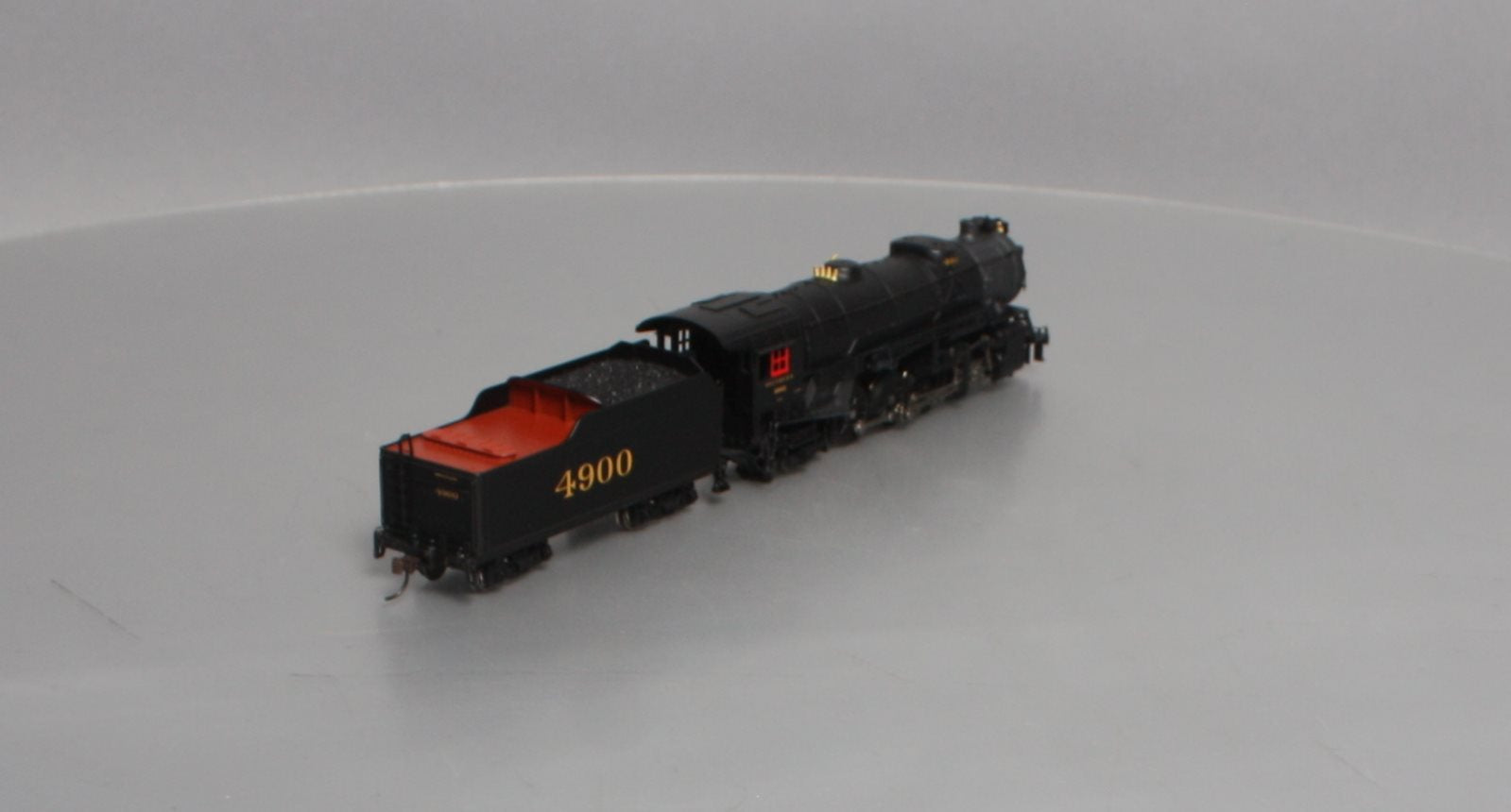Broadway Limited 239 HO Southern Railway 2-8-2 Steam Locomotive #4900