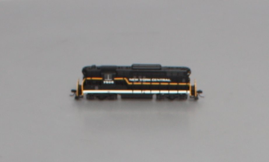 Atlas 40002974 N New York Central GP-9 TT Diesel Locomotive with DCC #7506